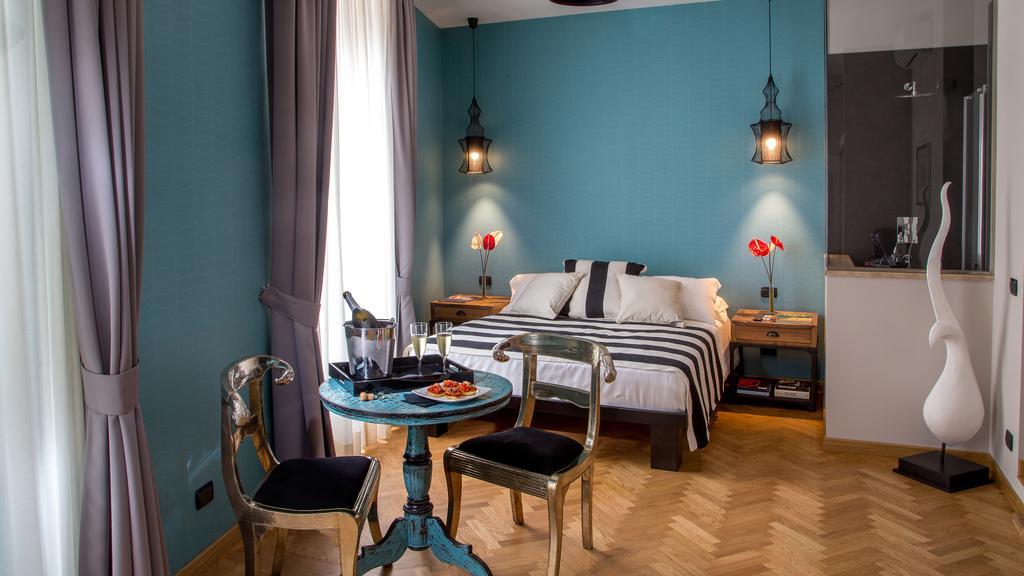 Qt Suites Roma Phòng bức ảnh