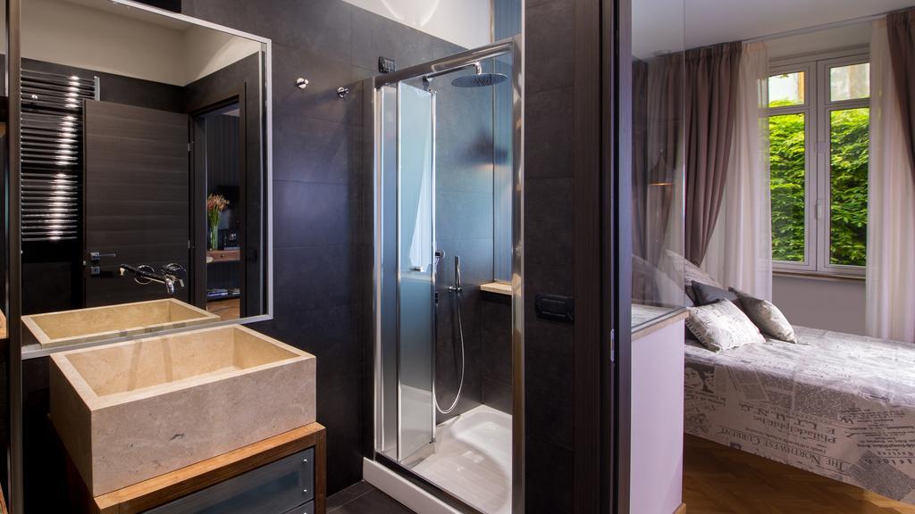Qt Suites Roma Phòng bức ảnh